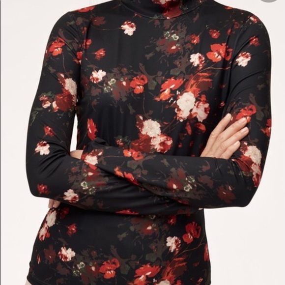 Aritzia mock turtleneck - Picture 4 of 5